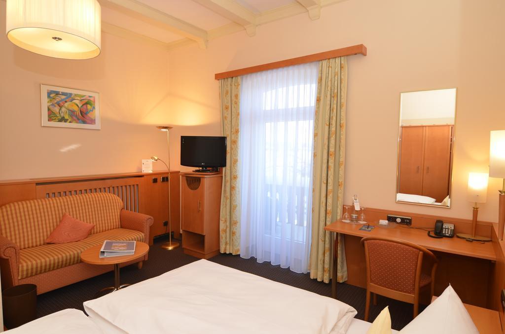 Seehotel Grauer Baer Kochel am See Exterior photo