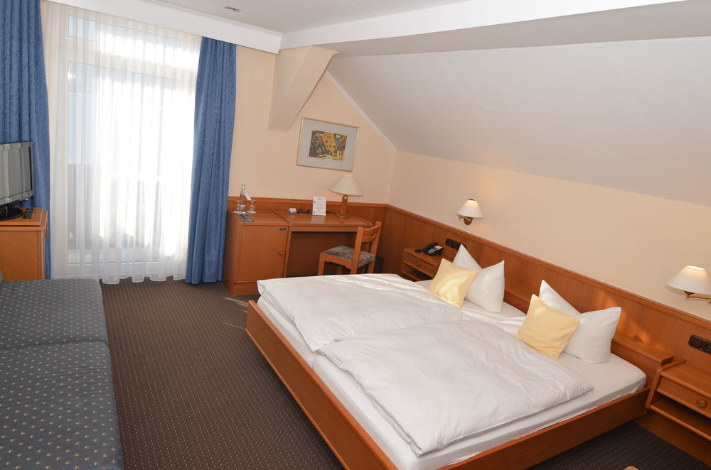 Seehotel Grauer Baer Kochel am See Exterior photo