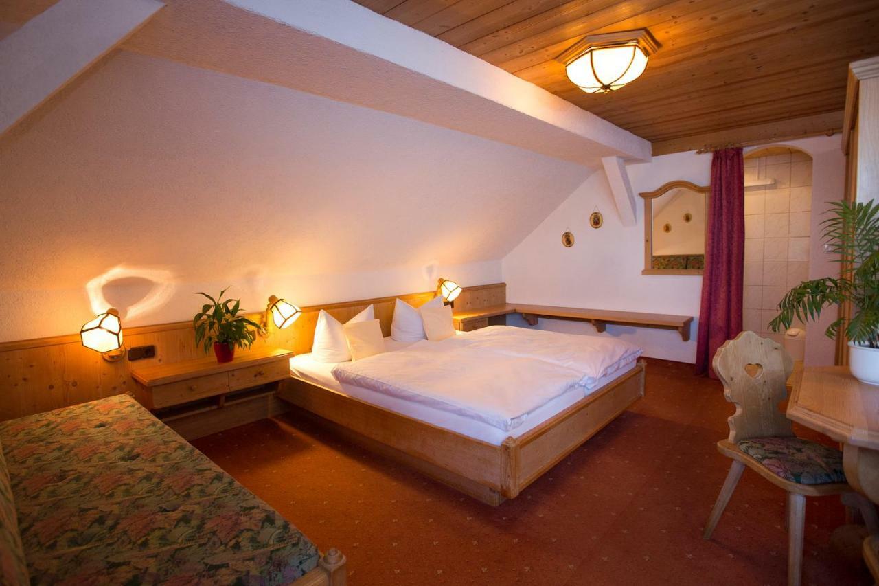 Seehotel Grauer Baer Kochel am See Exterior photo